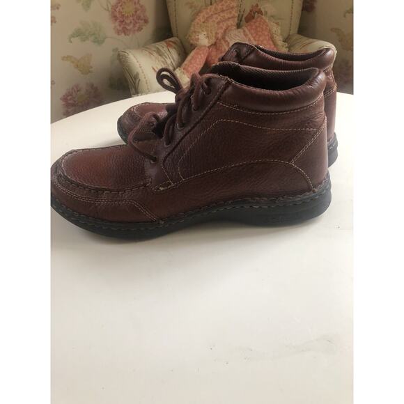 Columbia Men s Wayne Chukka Leather Boots Moc Toe Mid BM2448-628 Brown Size 11.5